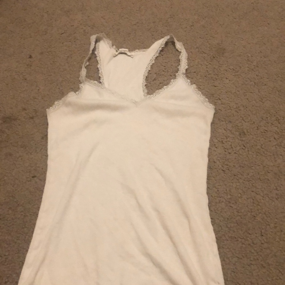 white tank